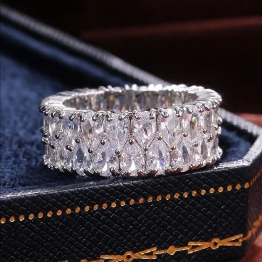 NEW 925 STERLING SILVER ETERNITY DIAMOND RING, CUTE RING, SHINY RING. - Picture 6 of 8